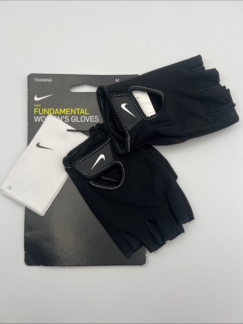 Nike Women's Black Fingerless Workout Gloves with White Swoosh - Picture 9 of 9